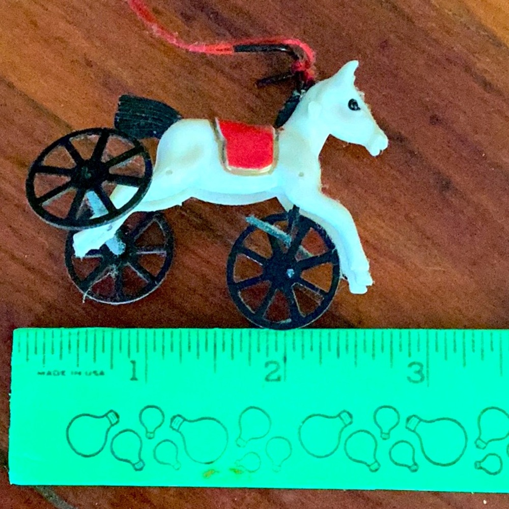 🐎 VINTAGE PLASTIC TRICYCLE HORSE DOLLHOUSE VNVC  🐴 Cake Topper 🎂